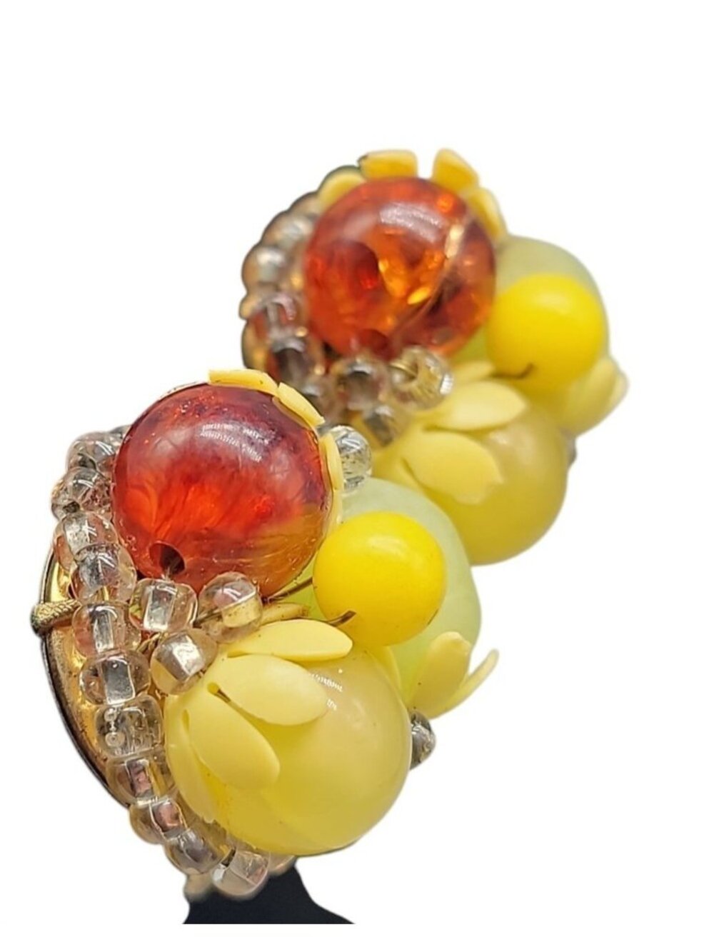 Fruit Salad Clip On Earrings Vintage Lucite Cluster Beads Gold Tone Setting - Picture 7 of 9